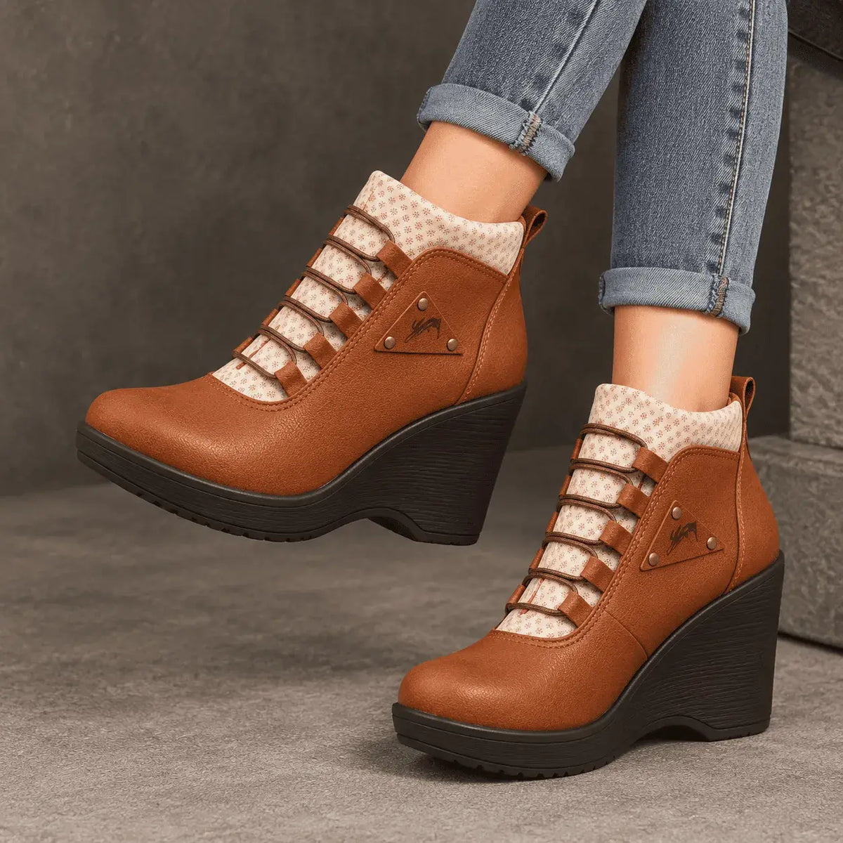 Botin casual con plataforma en cuña
